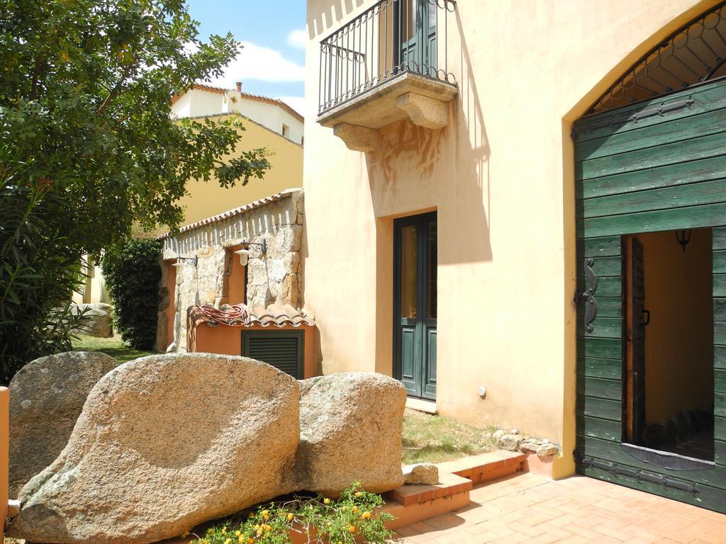 Hotel San Pantaleo Exterior photo