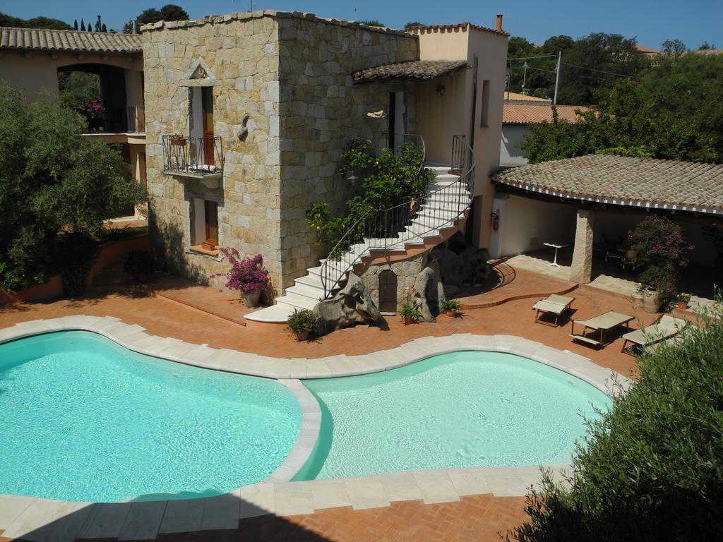 Hotel San Pantaleo Exterior photo