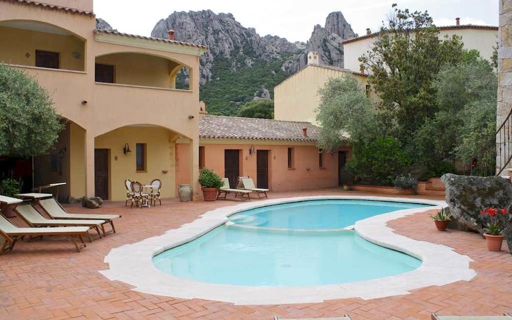 Hotel San Pantaleo Exterior photo