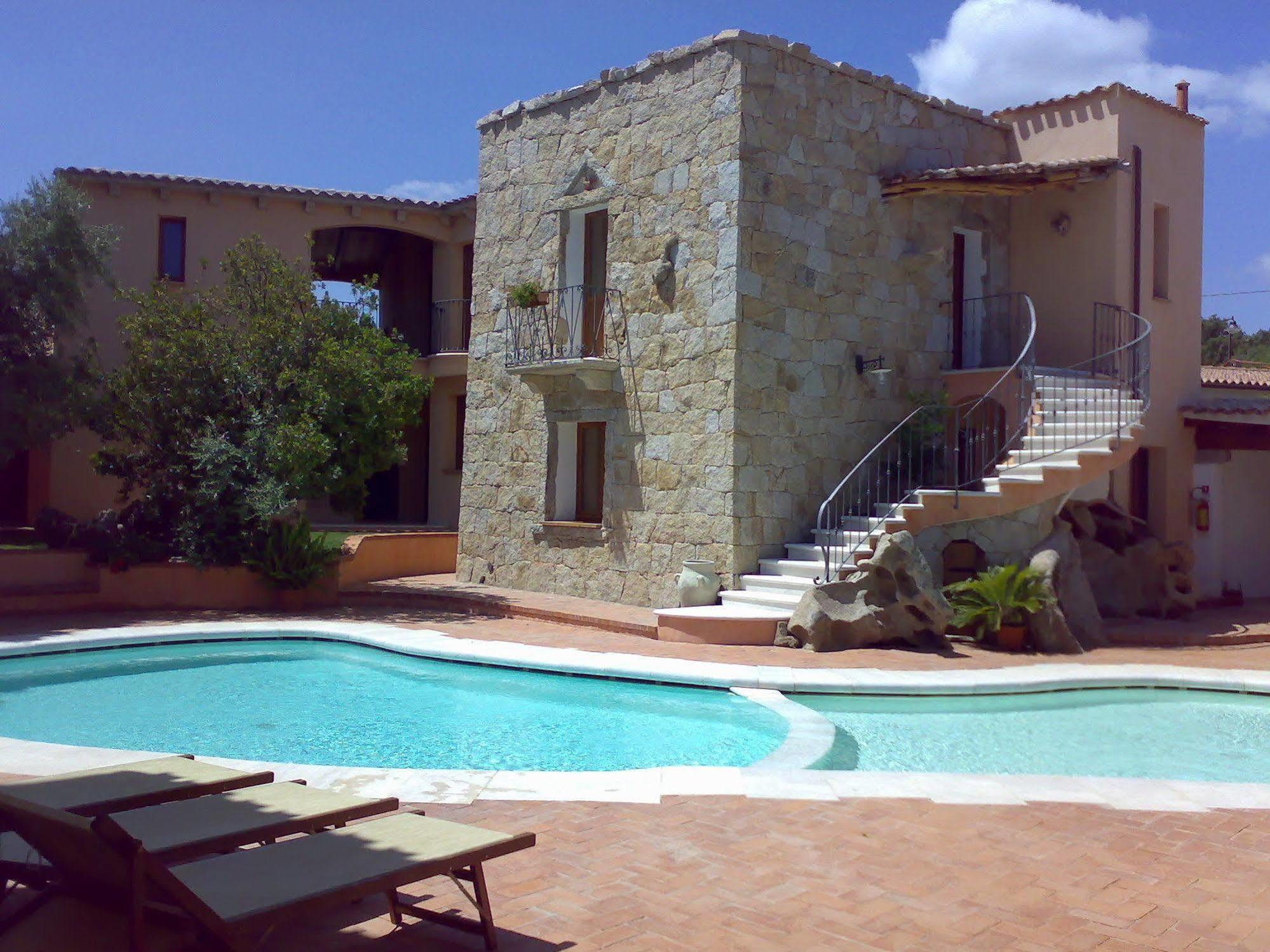 Hotel San Pantaleo Exterior photo