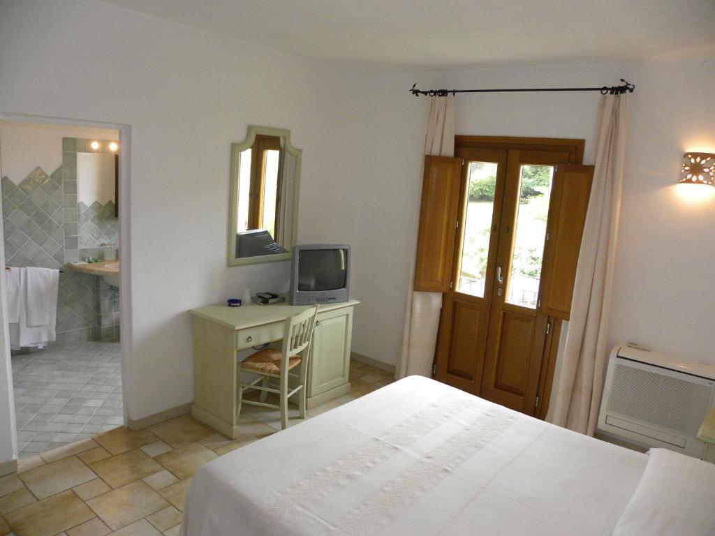 Hotel San Pantaleo Room photo